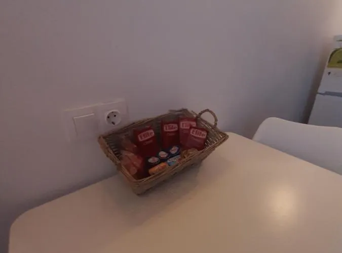 κυθνοσ Larerooms Lägenhet *